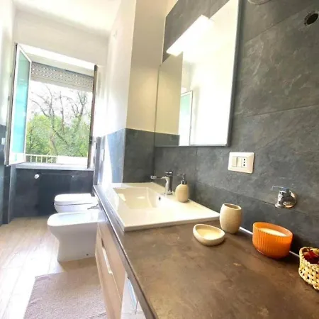 Federico's House - Eleganza E Stile In Via Anselmo Da Baggio Daire