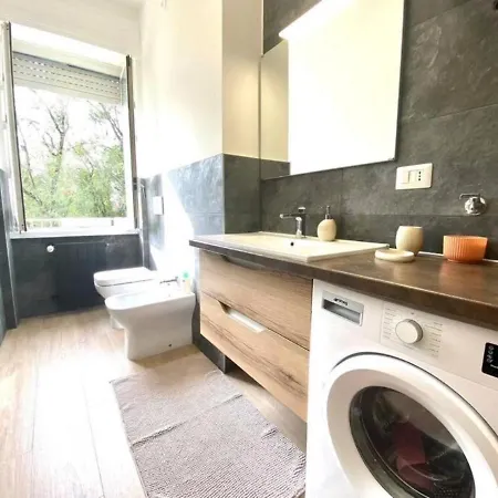 Apartament Federico's House - Eleganza E Stile In Via Anselmo Da Baggio Mediolan